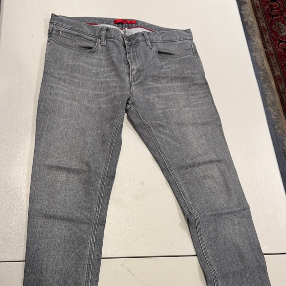 Hugo Boss Gray Skinny Jeans with Modern Fit